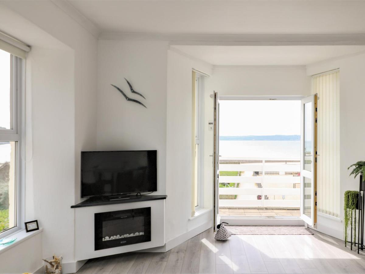 Sea Breeze Villa Маразион Екстериор снимка